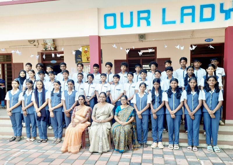 പ്രമാണം:26043 lkfull2.jpg