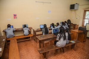 38102- attapookalam1.jpeg