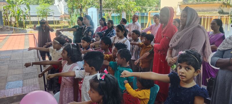 പ്രമാണം:GL4 47453.jpg