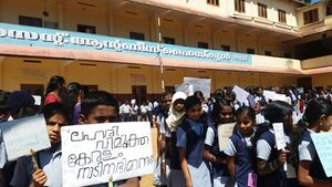 LAHARI-VIRUDHA -DINAM.jpg