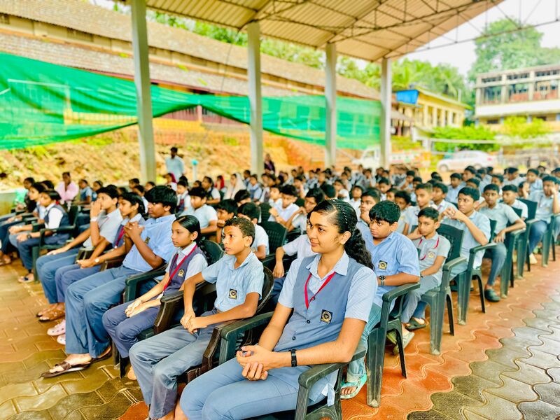 പ്രമാണം:2025 vidhyarangam 10.jpeg