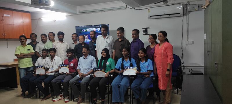 പ്രമാണം:35012 AHSSPUNNAPRA ALAPPUZHA LK REELSWINNER1.jpg