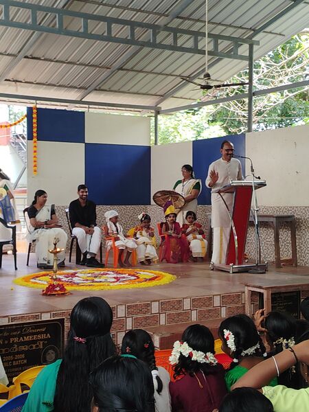 പ്രമാണം:42069 onam2506.jpg