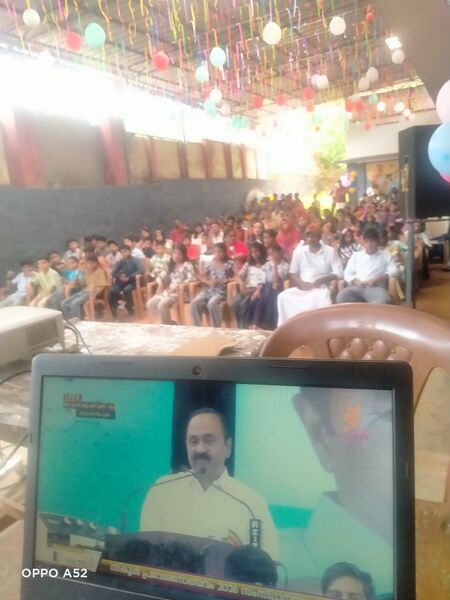 പ്രമാണം:42662 pravesanolsavam.. 10..jpg