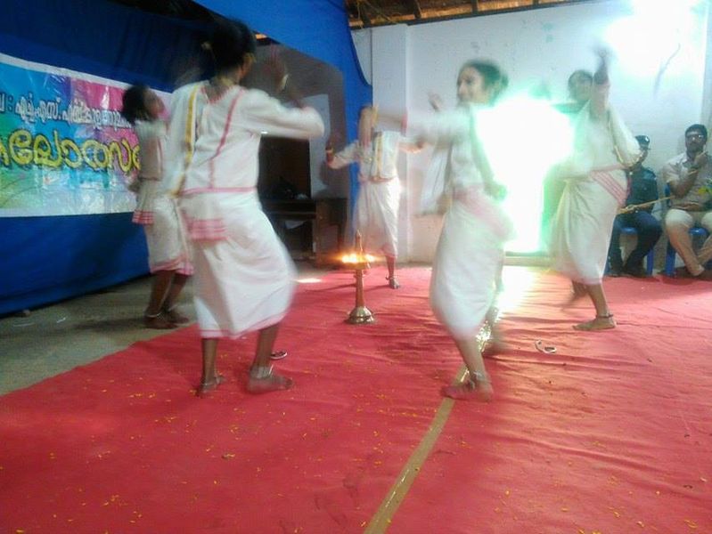 പ്രമാണം:44019 693.jpg