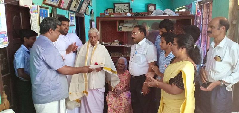 പ്രമാണം:45051 Guru6.jpg