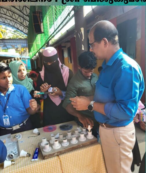 പ്രമാണം:Bulb cnk.jpeg