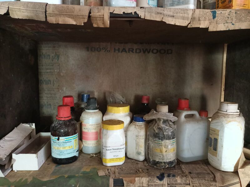 പ്രമാണം:SMHS Lab 8.jpg