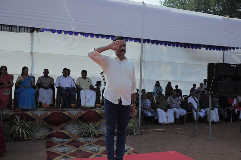 പ്രമാണം:12017 spcpo5.jpg