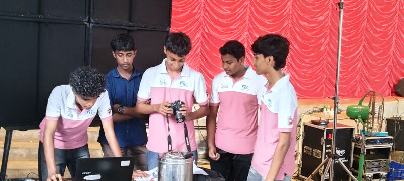 പ്രമാണം:18032-drama 3.jpg