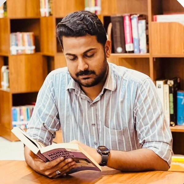 പ്രമാണം:18679 headmaster 24-25.jpg