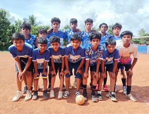 19022 boys football team.jpeg