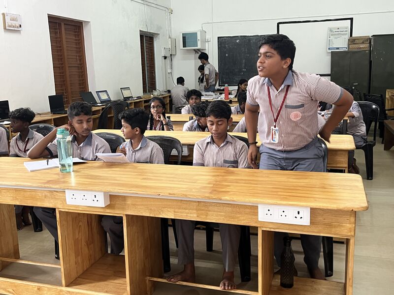 പ്രമാണം:35050 8LK.jpg