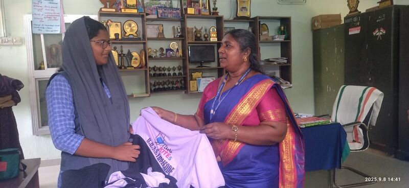 പ്രമാണം:42061 610.jpeg