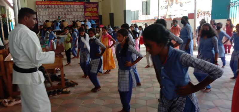 പ്രമാണം:43014 126.jpg