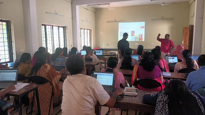 പ്രമാണം:Key to Entrance.png