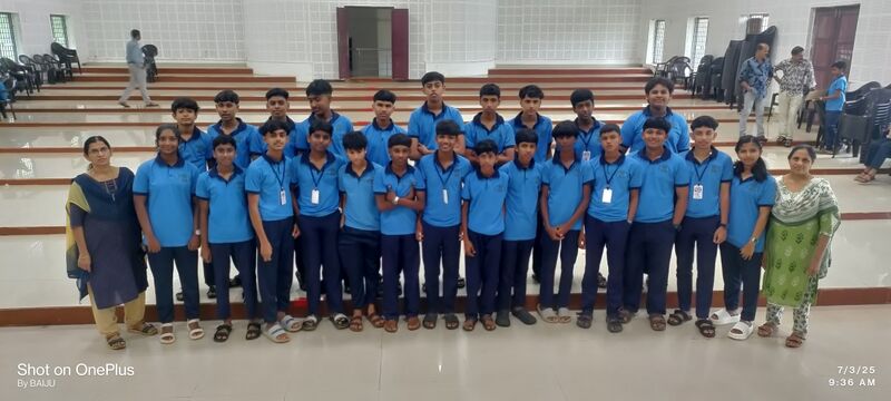 പ്രമാണം:12501 LK 23-26.jpg