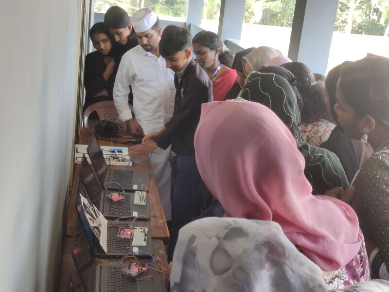 പ്രമാണം:15088 roboticfest 2024.jpg