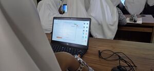 19868-High tech familiarising class .jpg