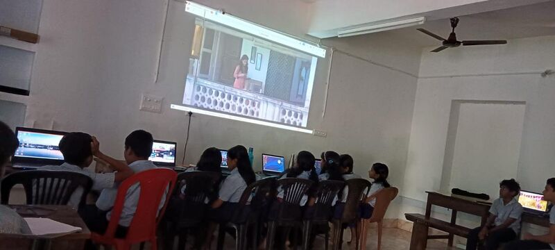 പ്രമാണം:28031 itlab.jpeg