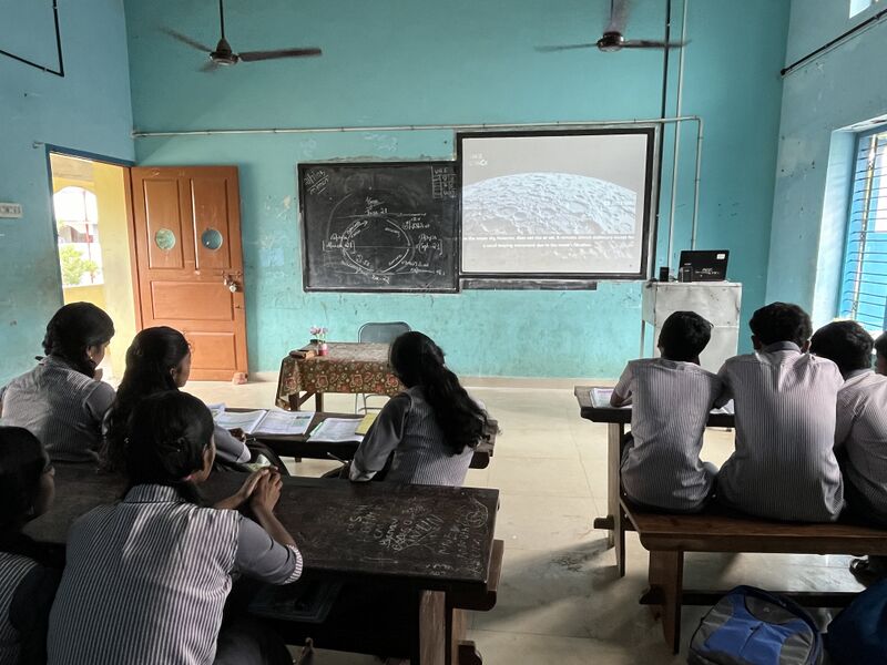 പ്രമാണം:35050 L2.jpg