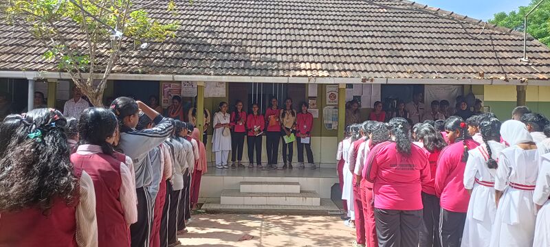 പ്രമാണം:36050 lk as.jpg