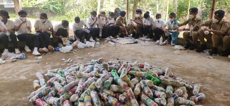 പ്രമാണം:42021 6662221.jpg