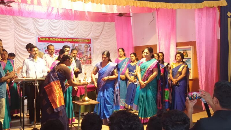 പ്രമാണം:42050 arts 1.jpg