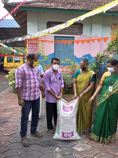 പ്രമാണം:42564 13.jpg