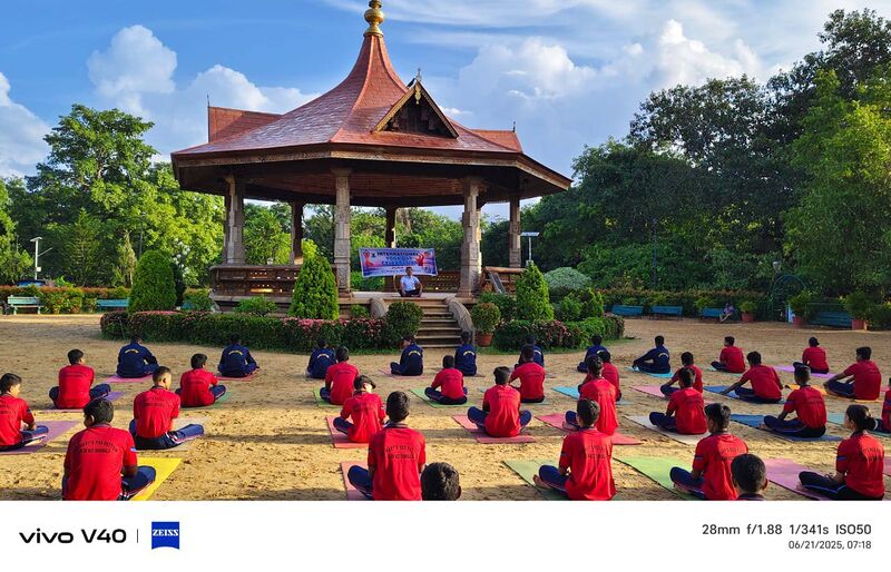 പ്രമാണം:43034 Y05.jpg