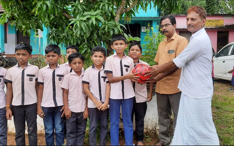 പ്രമാണം:19833-ball sponser 2022 23 1.jpg