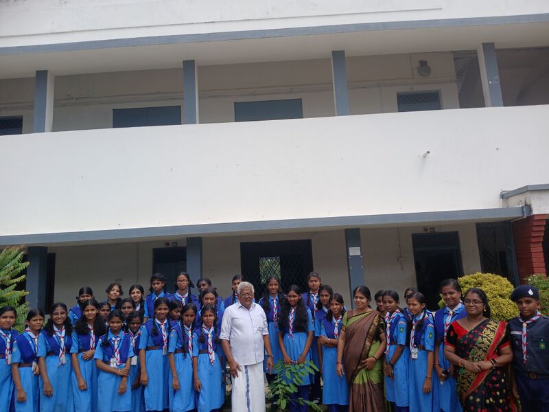 പ്രമാണം:21060 lk june5 samrakshanam3.jpg