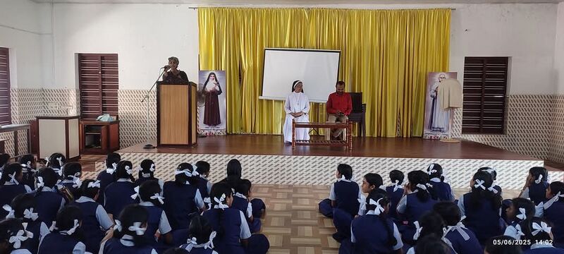 പ്രമാണം:23027 307.jpg