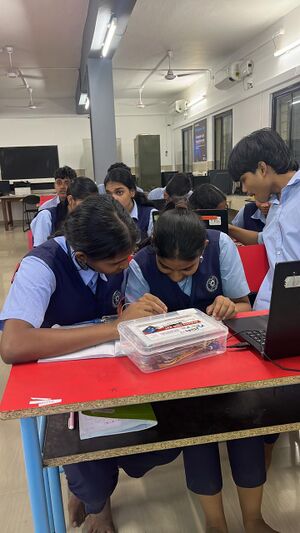 25084 Robotics training.jpg.jpg