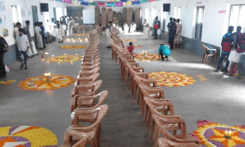 പ്രമാണം:Mob 099.jpeg