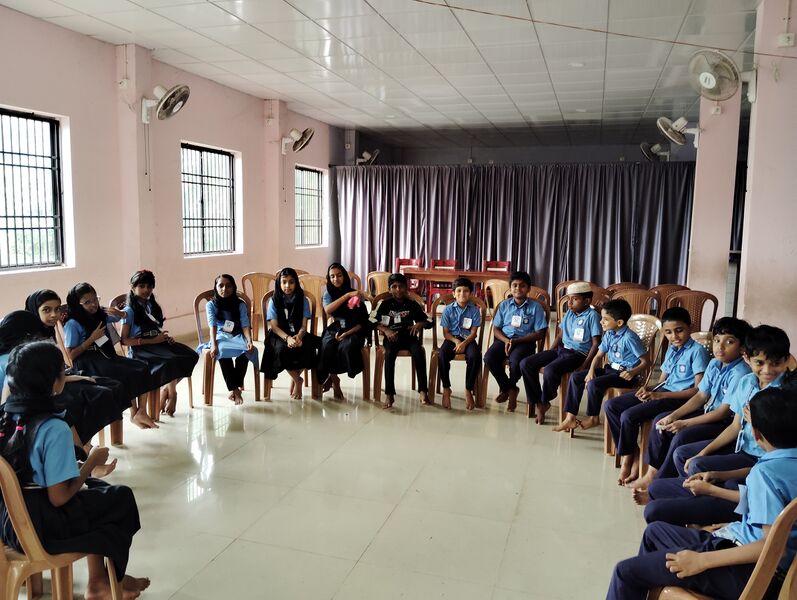 പ്രമാണം:13634-ARABIC DAY 7.resized.jpg