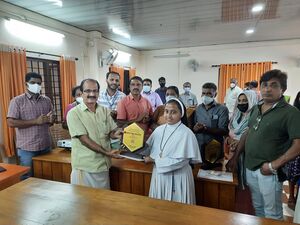 15456 awardsister.jpeg