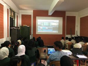 16052 Hitech LKclass.jpg