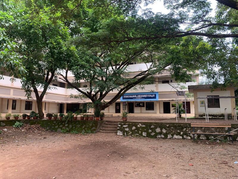 പ്രമാണം:19013 GVHSS VENGRA .jpg