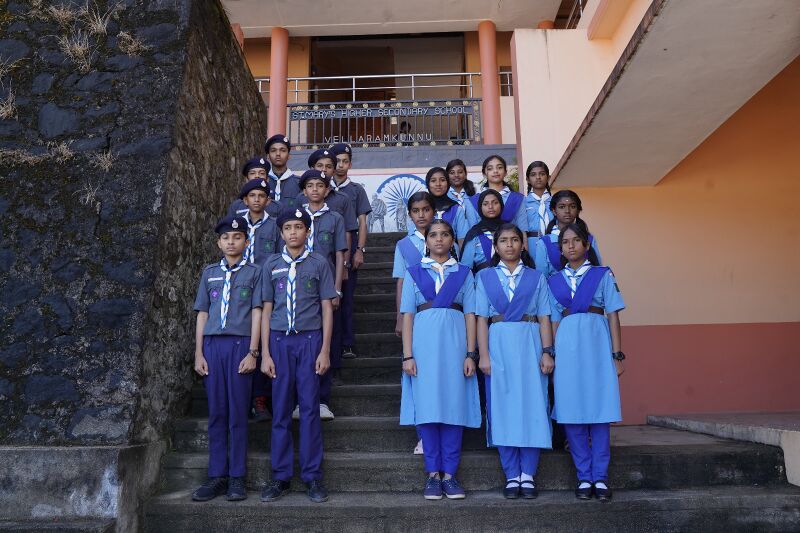 പ്രമാണം:30019 Scouts and Guides.jpeg