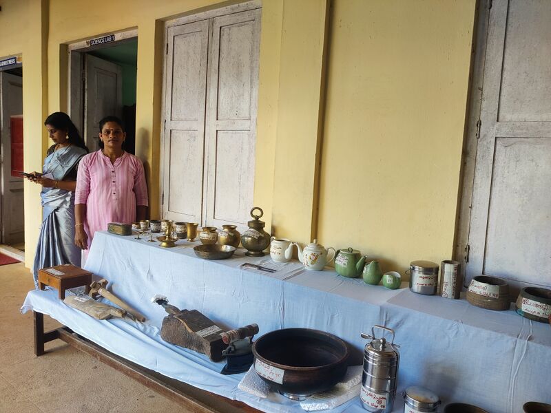 പ്രമാണം:37001-Puravasthu Pradarsanam-44.jpg