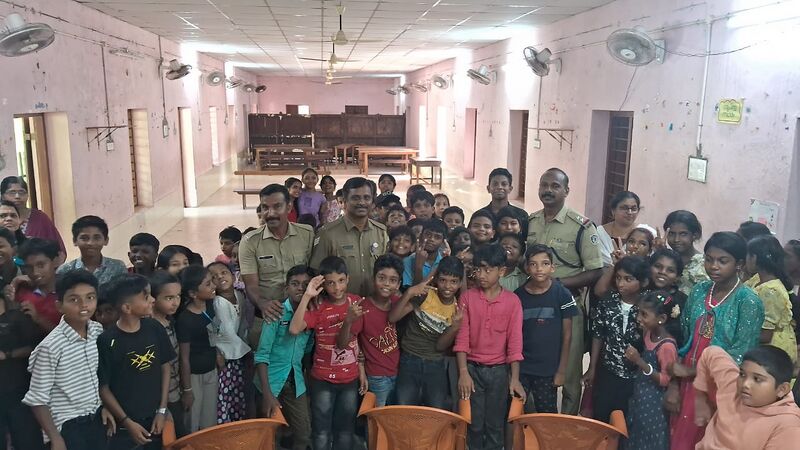 പ്രമാണം:43252 ANTI DRUG CAMPAIGN 5.jpeg