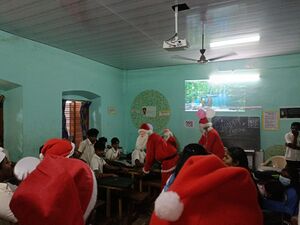 44018 christmas 1.jpg