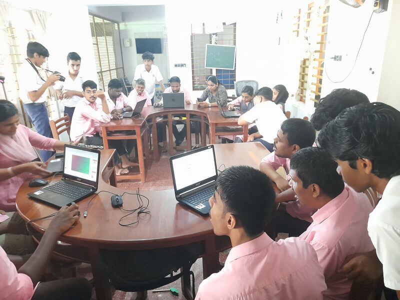 പ്രമാണം:47037 Budsschool .jpg