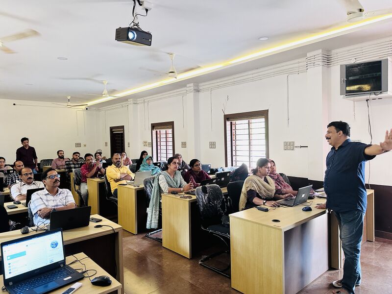 പ്രമാണം:Drcmlp tb 63.jpg