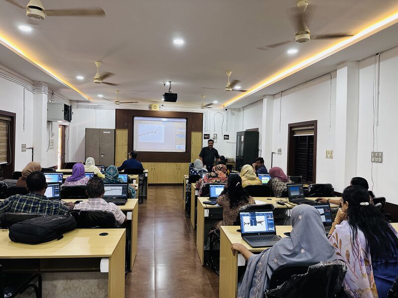 പ്രമാണം:Drcmlp training 8 36.jpg