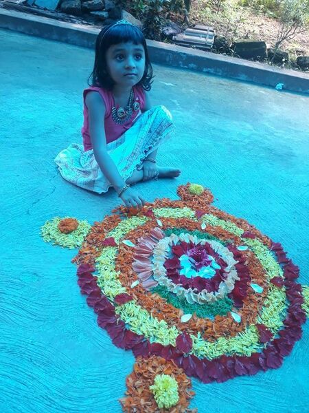 പ്രമാണം:12335-onam4.jpg
