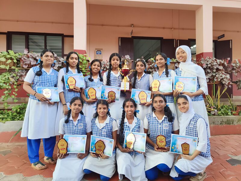 പ്രമാണം:16002 mathsmelawinners 2025.jpg