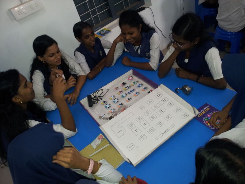 പ്രമാണം:19068 EXPERT CLASS 3.jpg