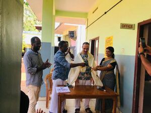 19856-English day-5.jpg